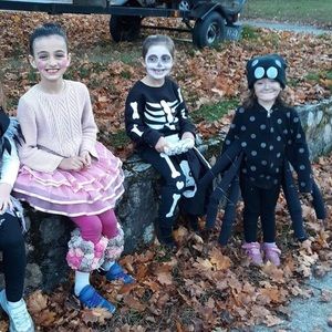 Meet your Posher, Joy